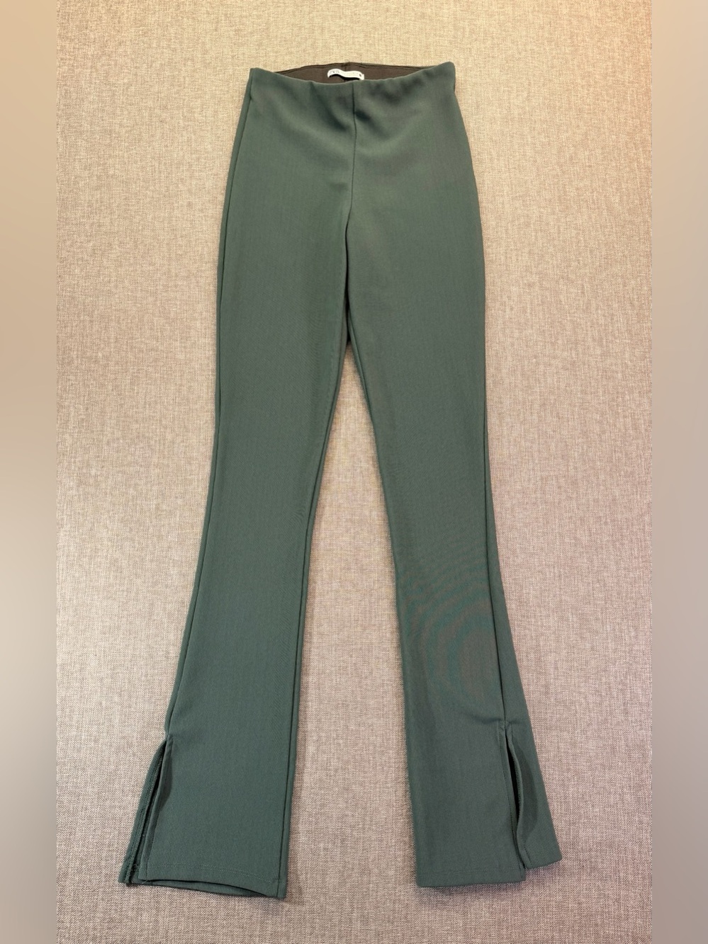 Zara Women’s Olive Green Flare Pull on Pants with Side Slits High Rise Small